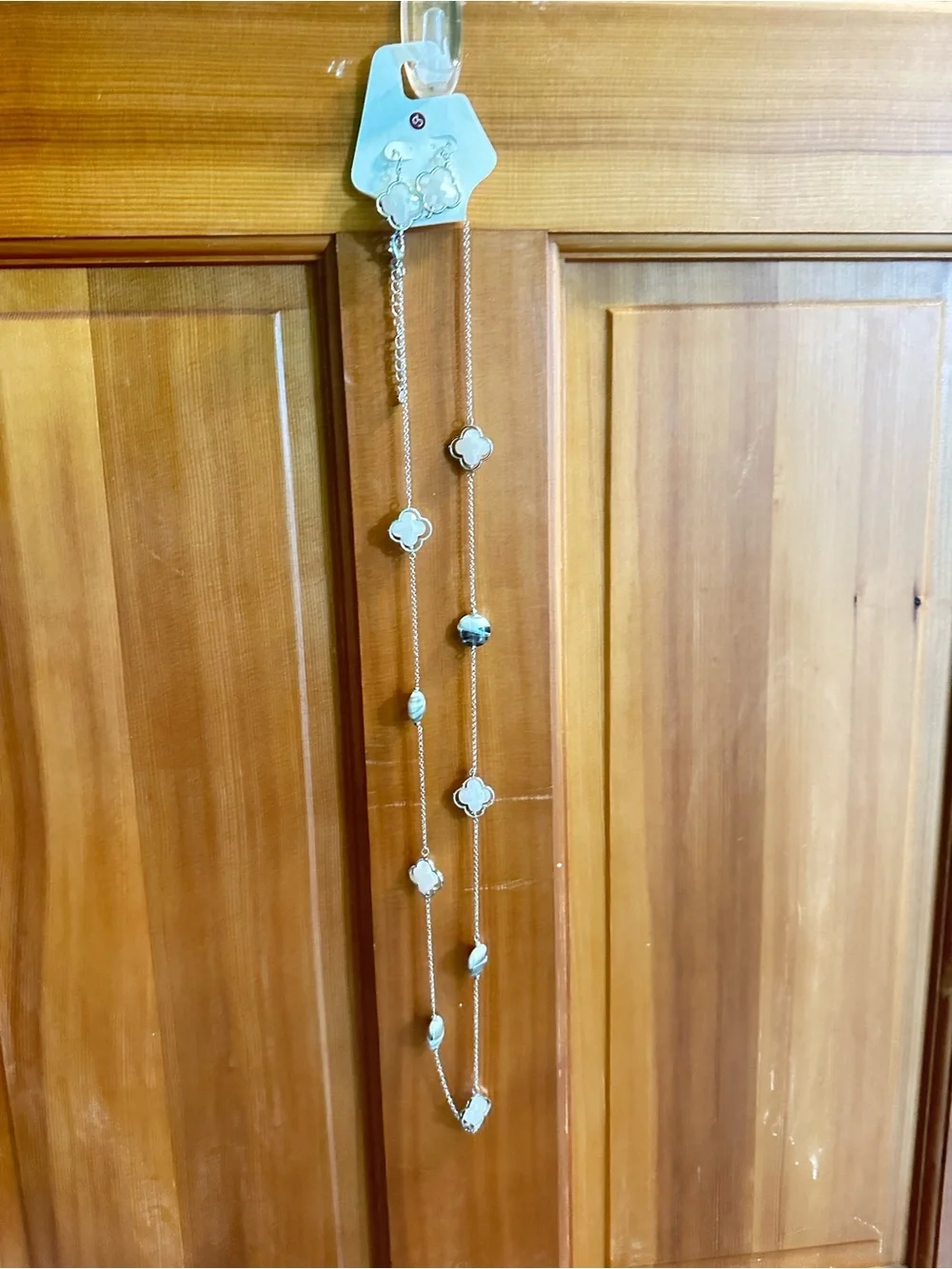 Silver-Tone White Floral & Marbled Bead Necklace and Earring Set